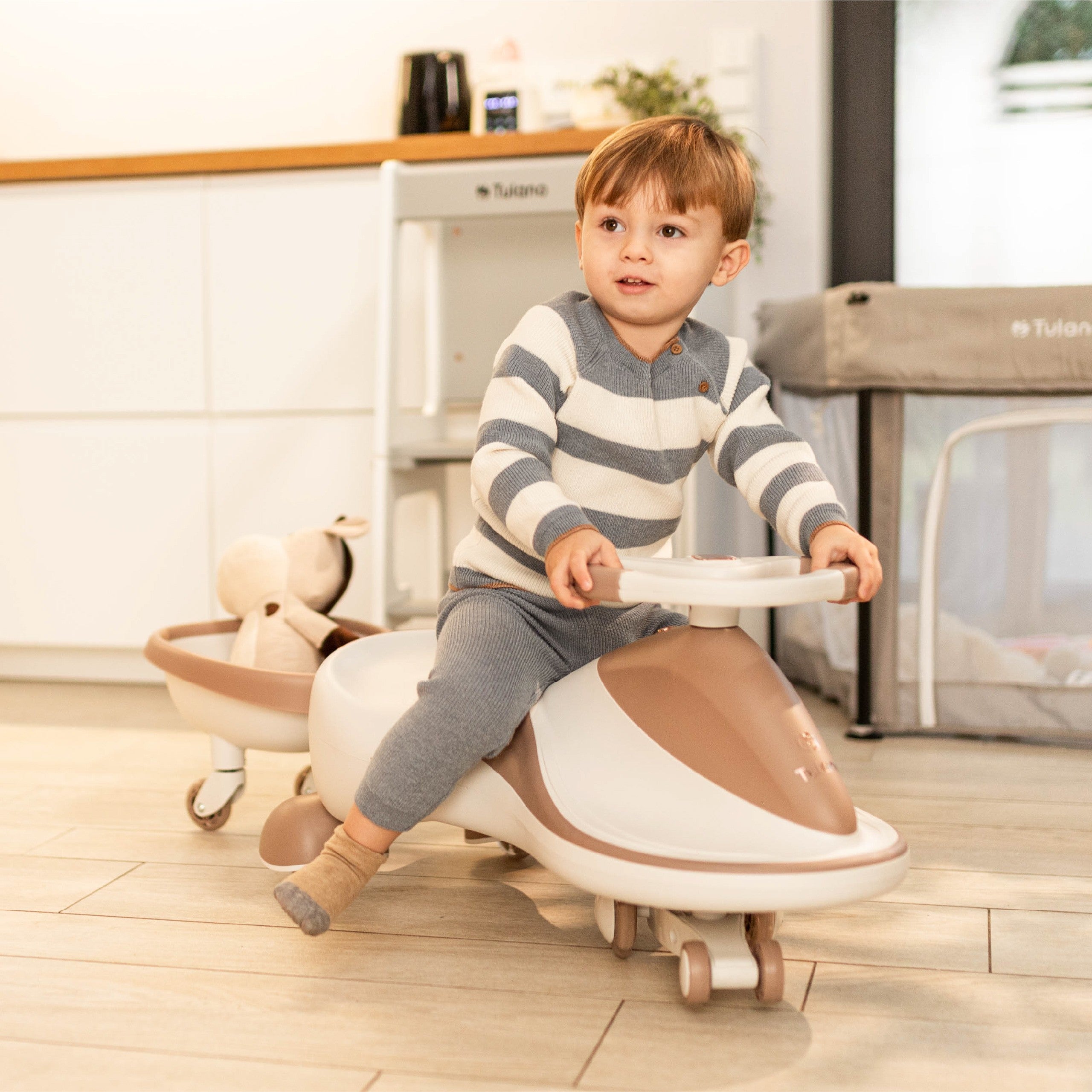 Tulano Focus 55 Grijs LED zwaartekracht ride-on voor kinderen