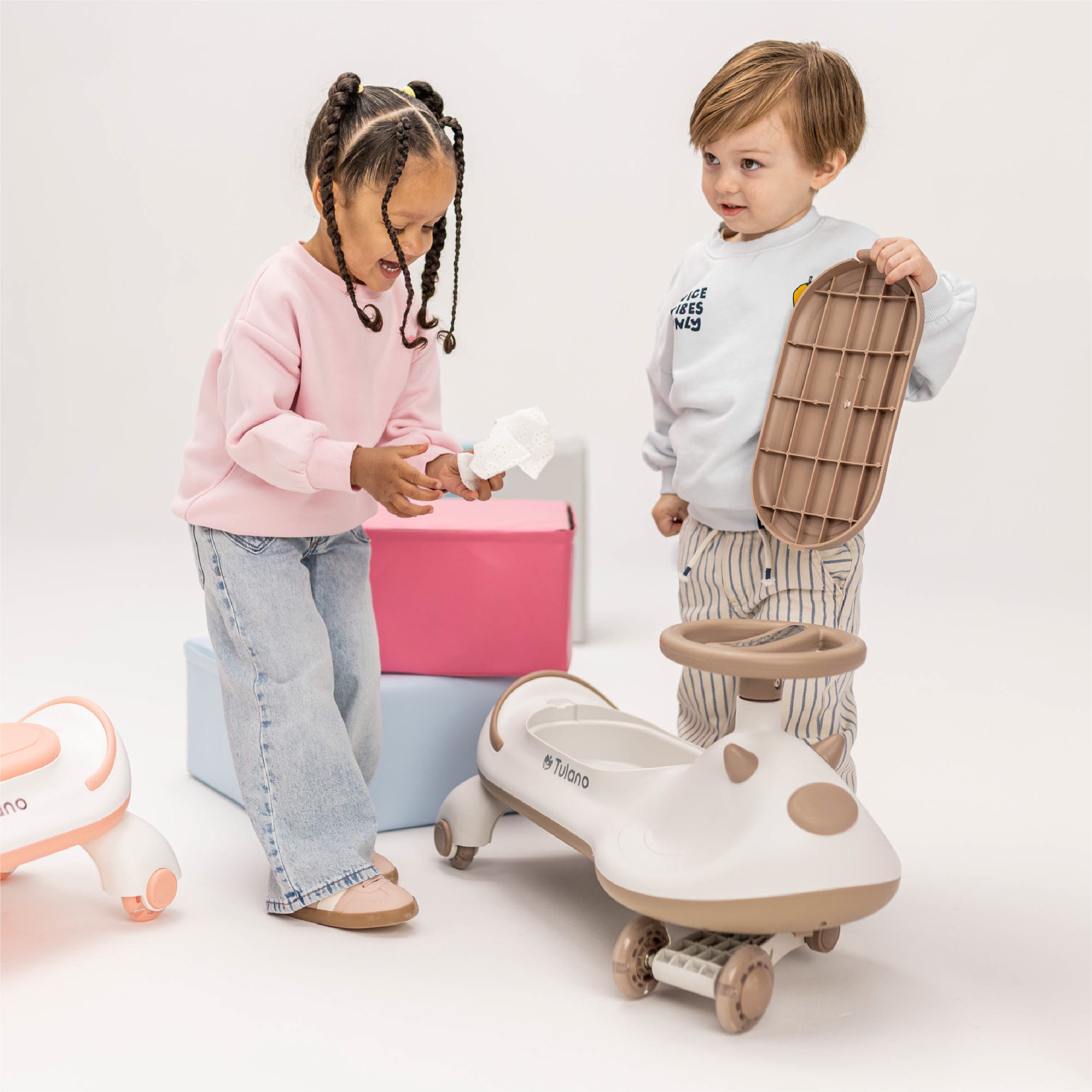 Tulano Focus 45 Grijs LED zwaartekracht ride-on voor kinderen