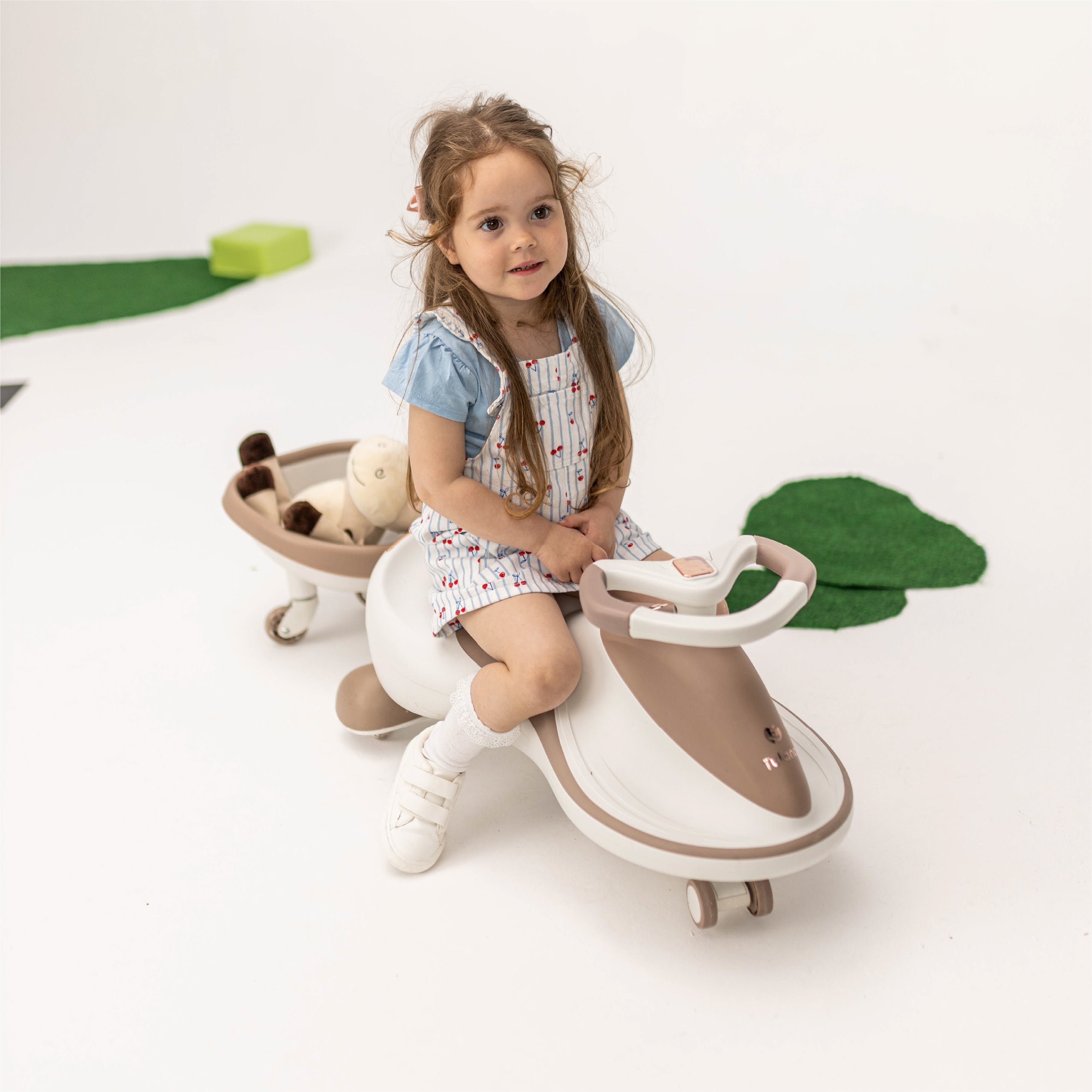 Tulano Focus 55 Grijs LED zwaartekracht ride-on voor kinderen