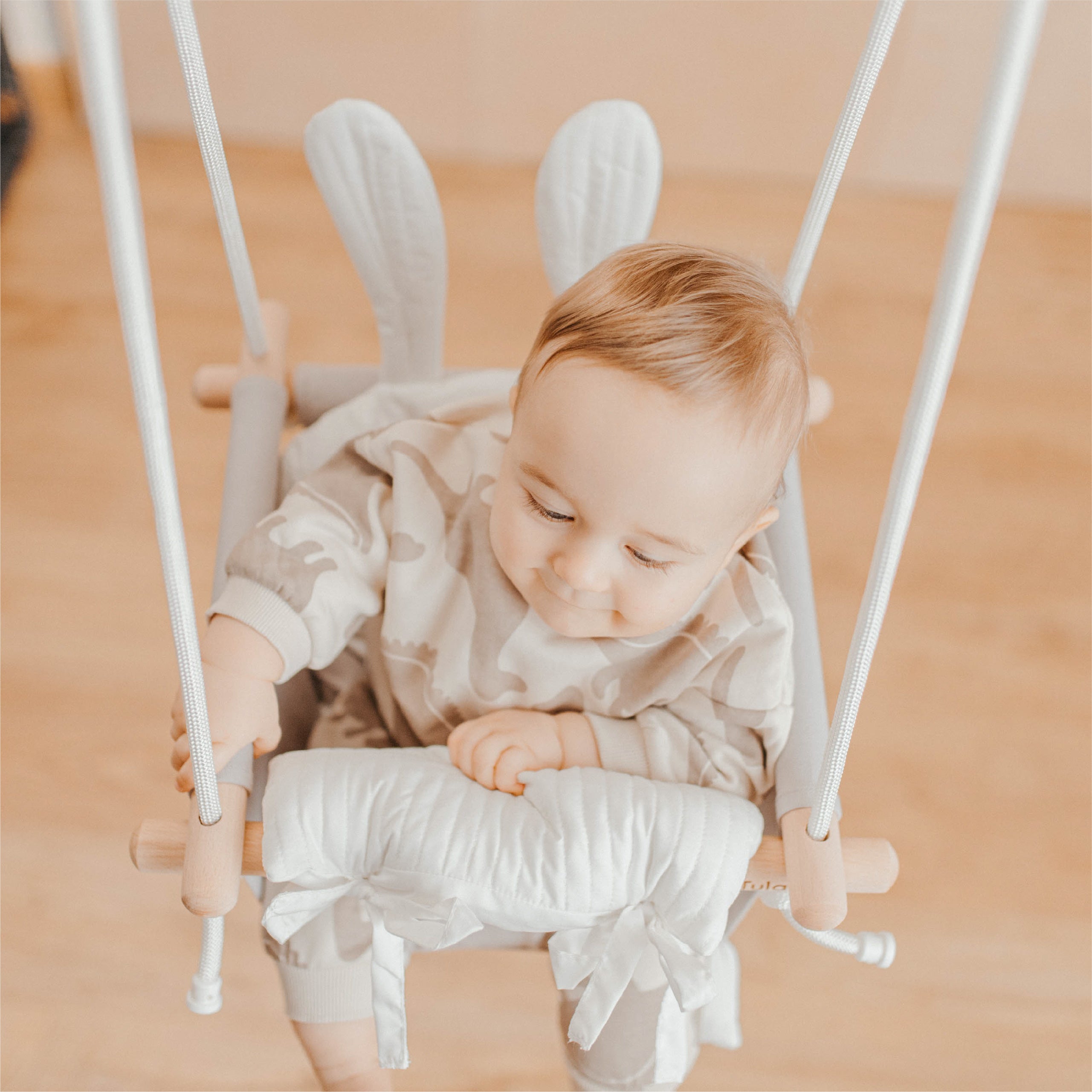 Tulano babyschommel Hop 33 Grijs