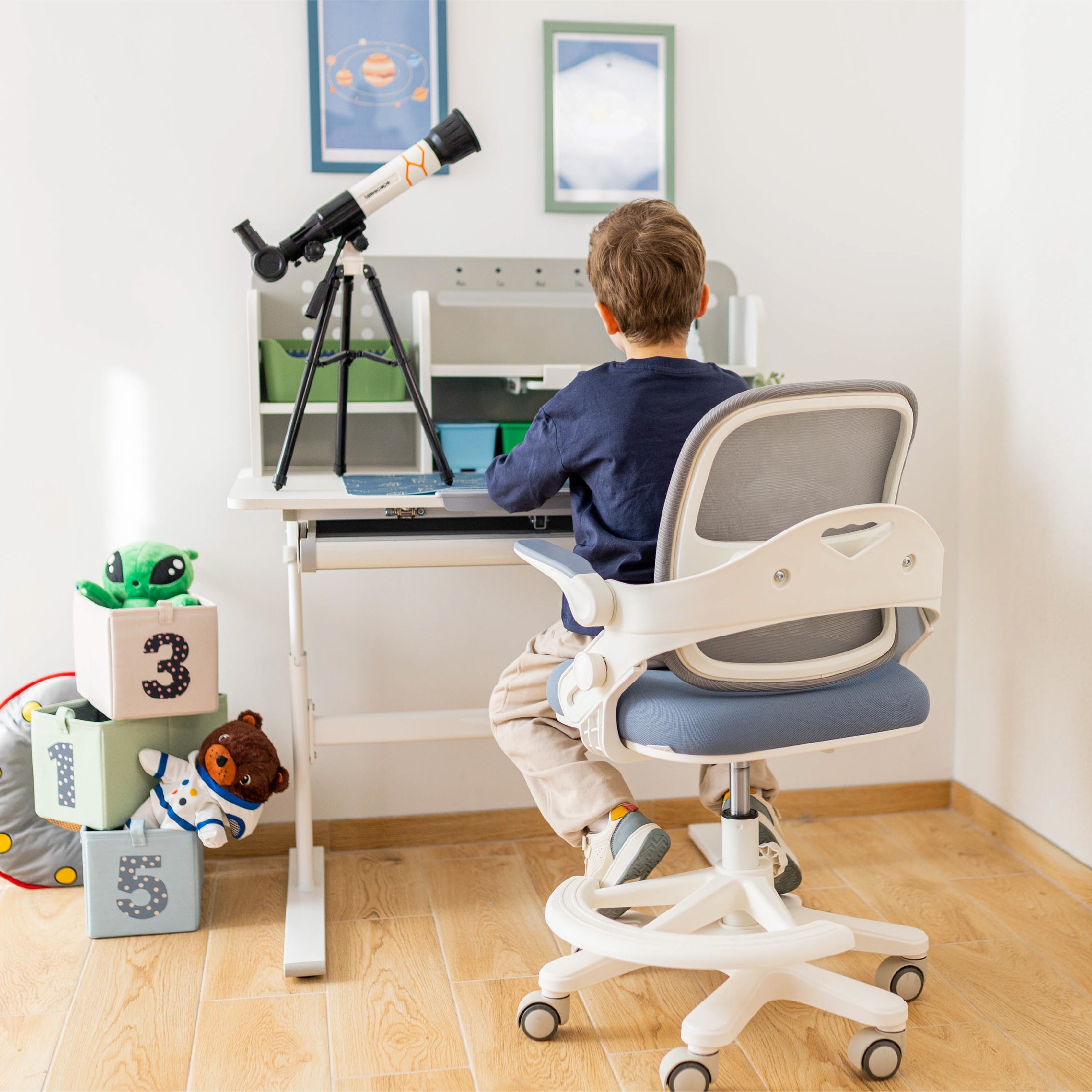 Mark Adler Junior 4.3 Blauw-grijze kinderbureaustoel