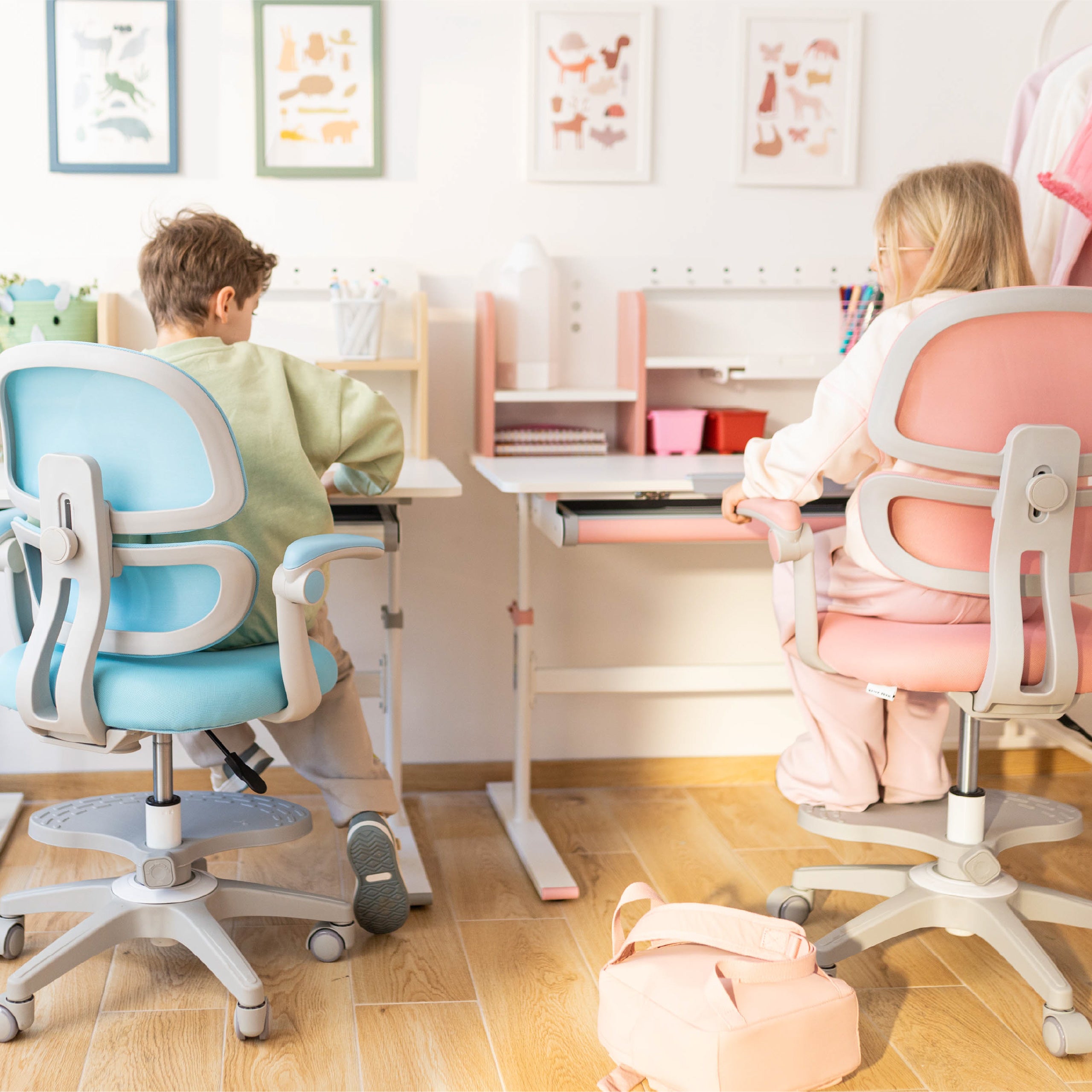 Mark Adler Junior 4.4 Roze ergonomische kinderstoel