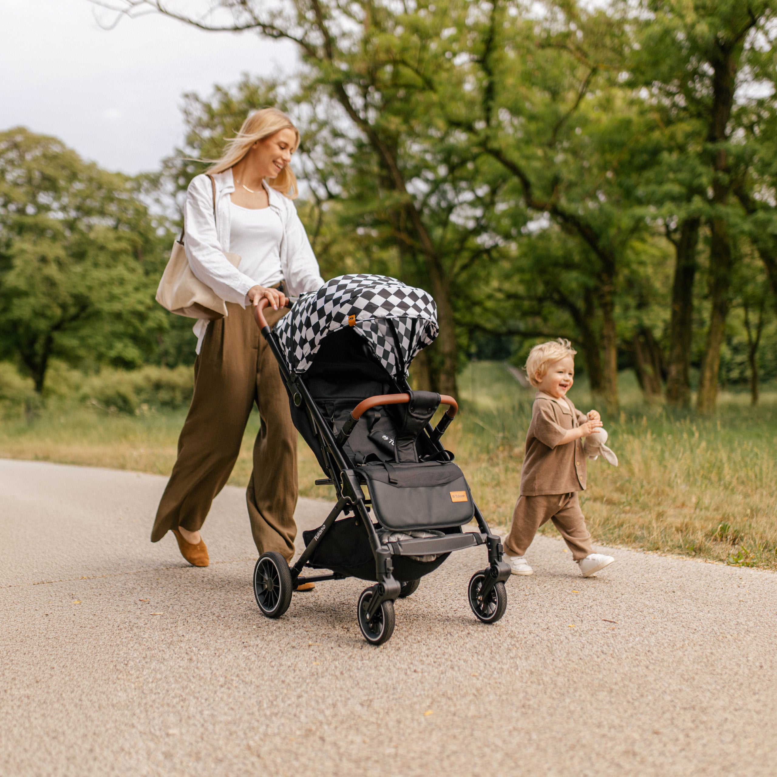 Tulano Lagos 35 Zwarte Kinderwagen