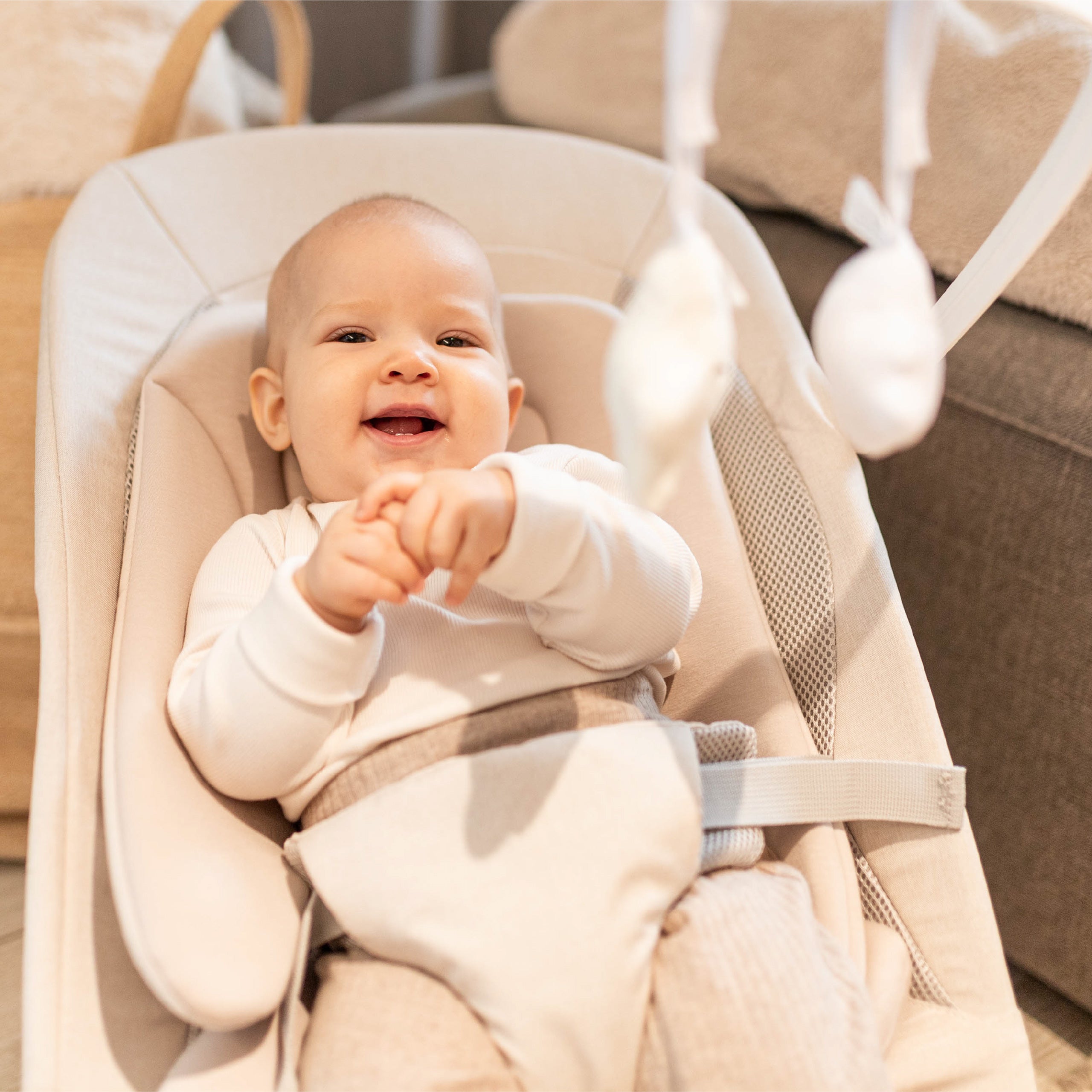 Tulano Moon 50 Beige schommelstoel