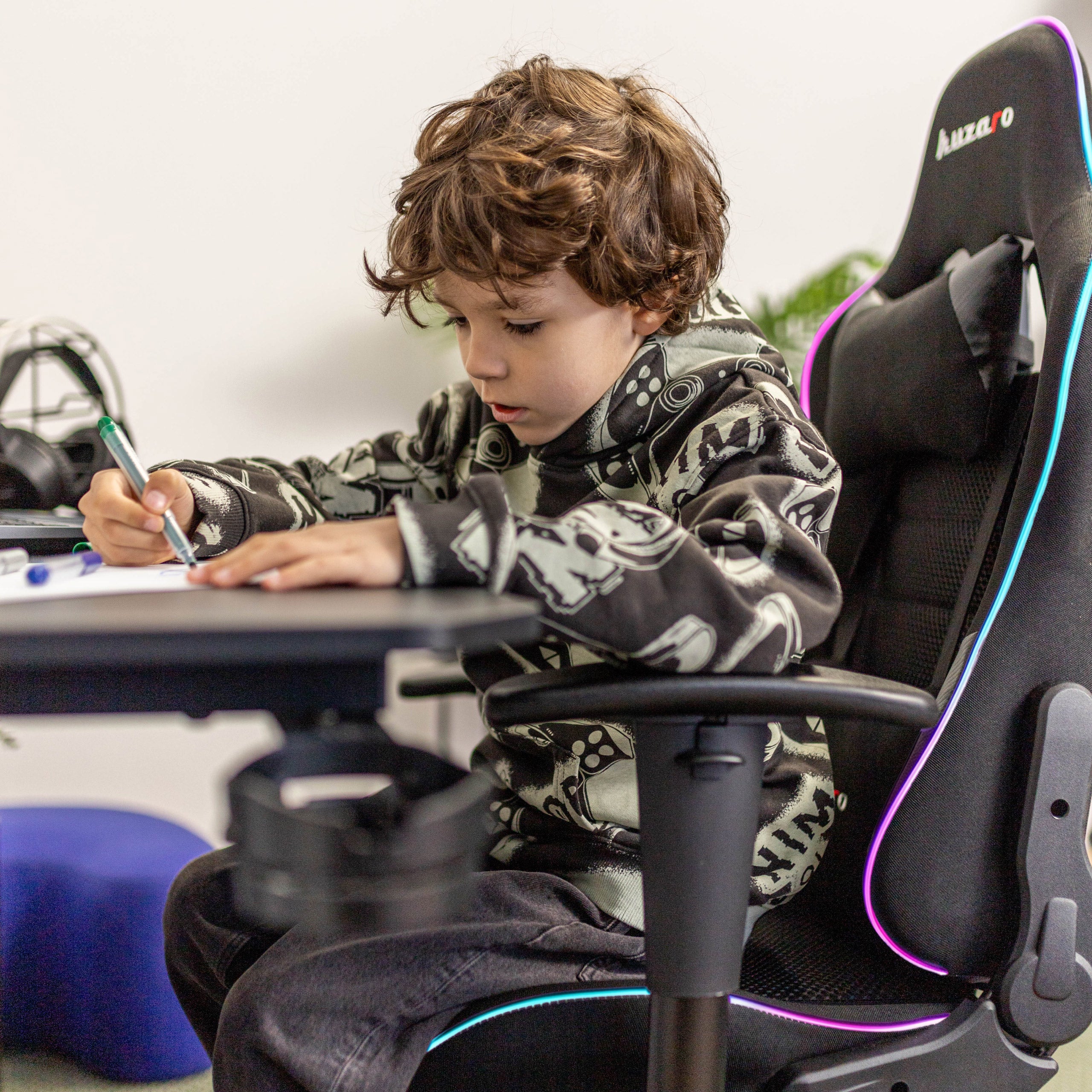 HUZARO RANGER 6.0 RGB Mesh Kinderstoel voor Gaming